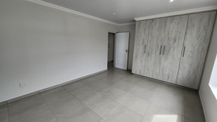 3 Bedroom Property for Sale in Dana Bay Western Cape